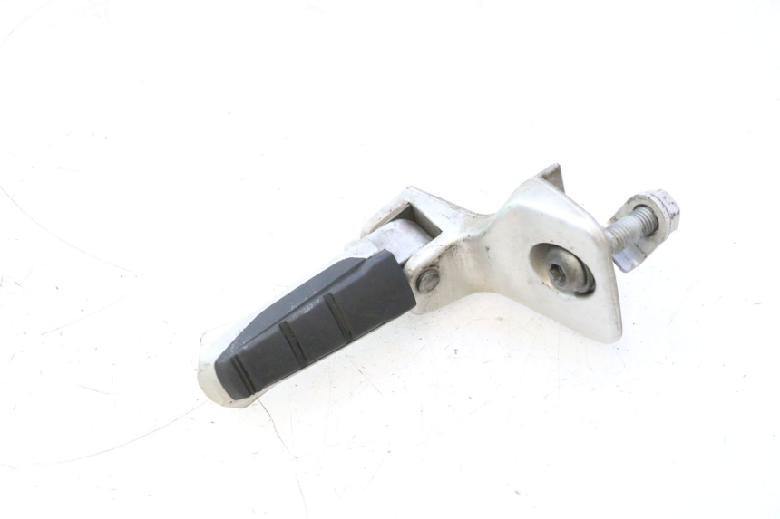 photo de REPOSAPIES TRASERA DERECHA BMW C1 125 (2000 - 2003) - Vista principal