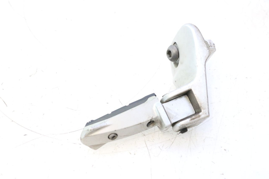 photo de REPOSAPIES TRASERA DERECHA BMW C1 125 (2000 - 2003) - Zoom estado de uso