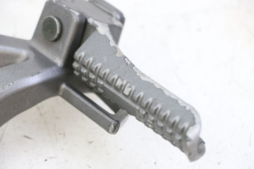 photo de REPOSAPIES TRASERA DERECHA ORCAL CAVARO 4T 50 (2019 - 2023) - Vista general del producto