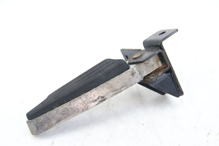 photo de SOPORTE DE PIE TRASERO DERECHO PEUGEOT CITYSTAR 50 (2013 - 2017) - Vista principal