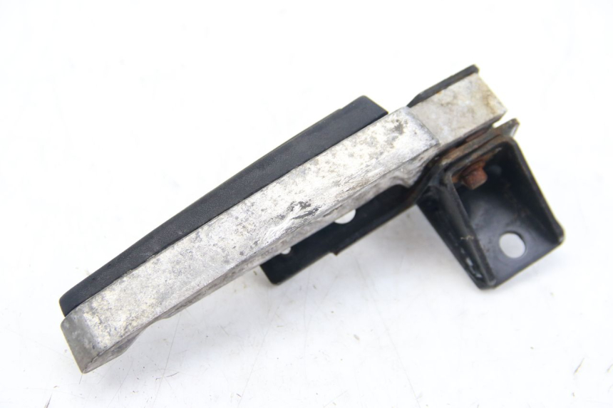 photo de SOPORTE DE PIE TRASERO DERECHO PEUGEOT CITYSTAR 50 (2013 - 2017) - Zoom estado de uso