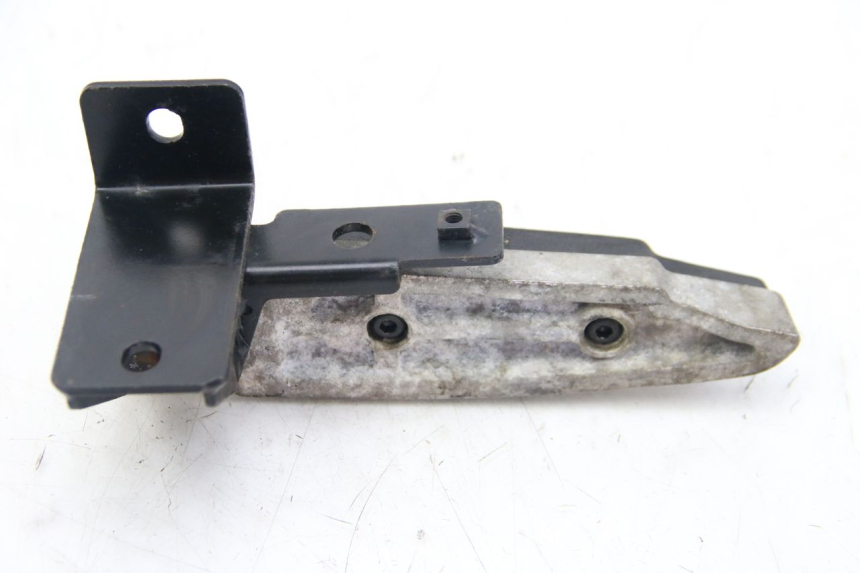 photo de SOPORTE DE PIE TRASERO DERECHO PEUGEOT CITYSTAR 50 (2013 - 2017) - Detalles de los puntos de fijación