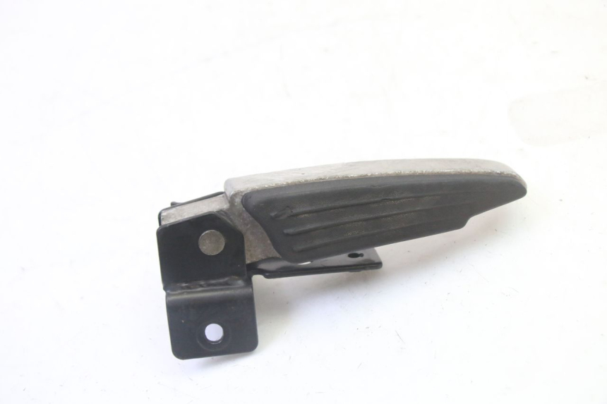 photo de SOPORTE DE PIE TRASERO DERECHO PEUGEOT CITYSTAR 50 (2013 - 2017) - Detalle de la pieza