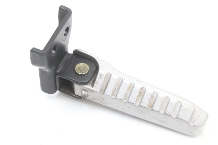 photo de REPOSAPIES TRASERA DERECHA LONGJIA EASY MAX 125 (2020 - 2024) - Detalle de la pieza