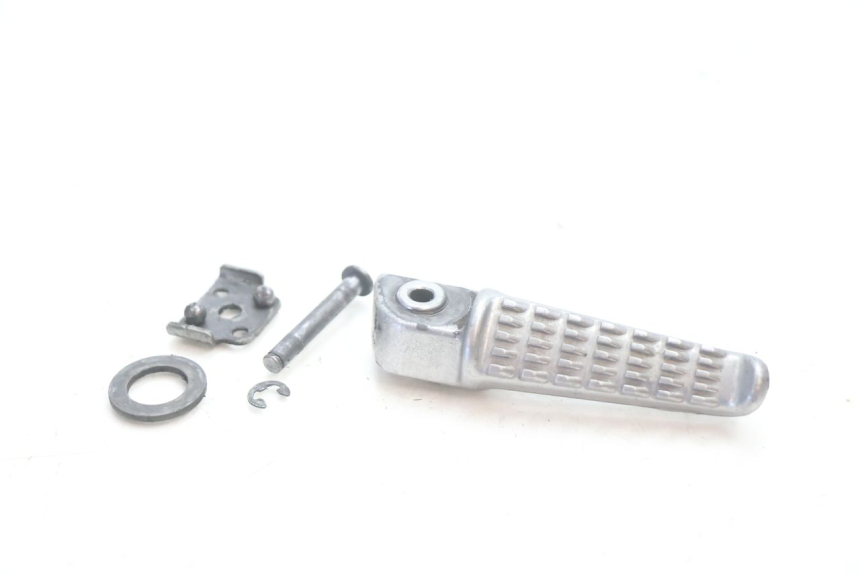 photo de REPOSAPIES TRASERA DERECHA KAWASAKI ER-6 ER6 N 650 (2005 - 2009) - Detalle de la pieza