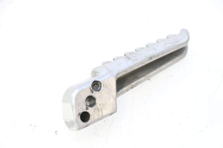 photo de REPOSAPIES TRASERA DERECHA KAWASAKI ER-6 ER6 N 650 (2005 - 2009) - Primer plano técnico
