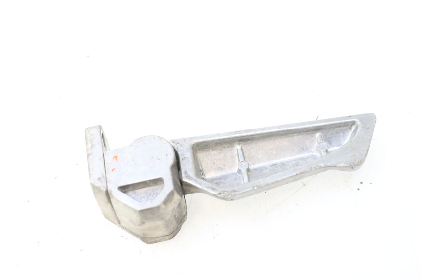photo de REPOSAPIES TRASERA DERECHA JM MOTORS F45i 4T 50 (2020 - 2023) - Otra perspectiva