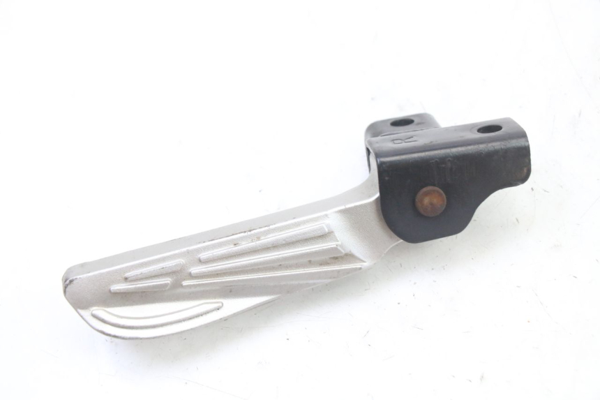 photo de REPOSAPIES TRASERA DERECHA SYM FIDDLE 3 III 125 (2014 - 2020) - Detalle de la pieza