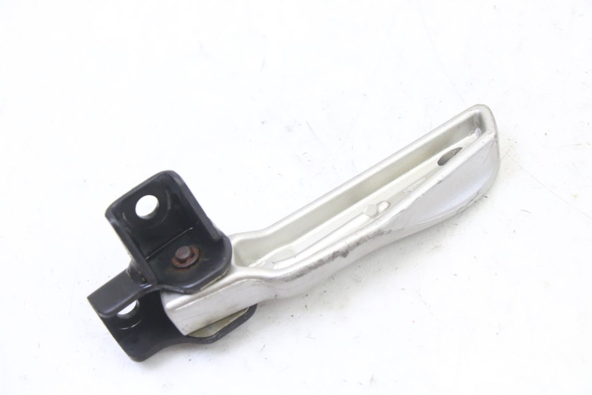 photo de REPOSAPIES TRASERA DERECHA SYM FIDDLE 3 III 125 (2014 - 2020) - Primer plano técnico