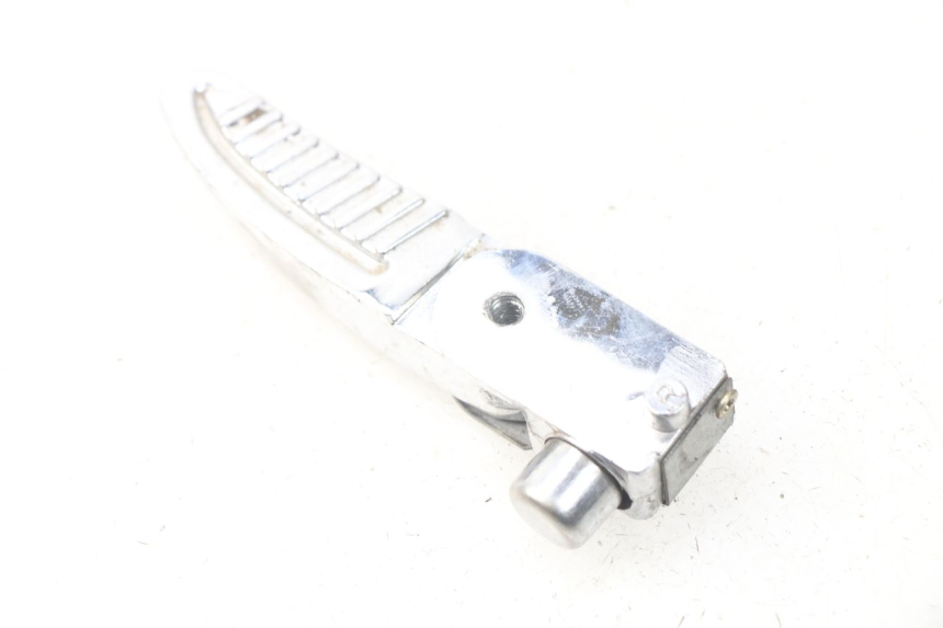 photo de REPOSAPIES TRASERA DERECHA EUROCKA FIFTY 50 (2013 - 2022) - Zoom estado de uso