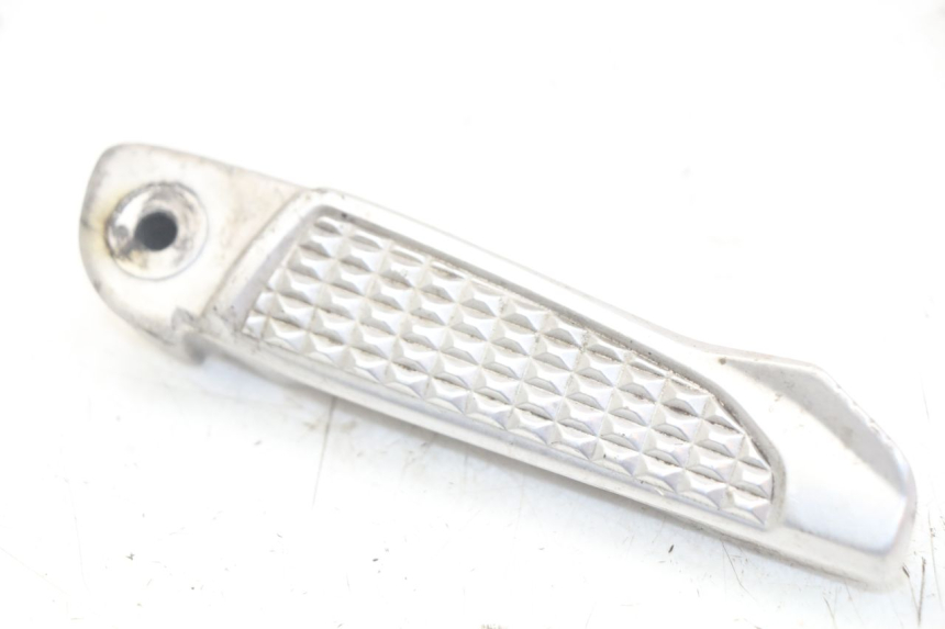 photo de REPOSAPIES TRASERA DERECHA HONDA FORZA 125 (2015 - 2016) - Detalle de la pieza