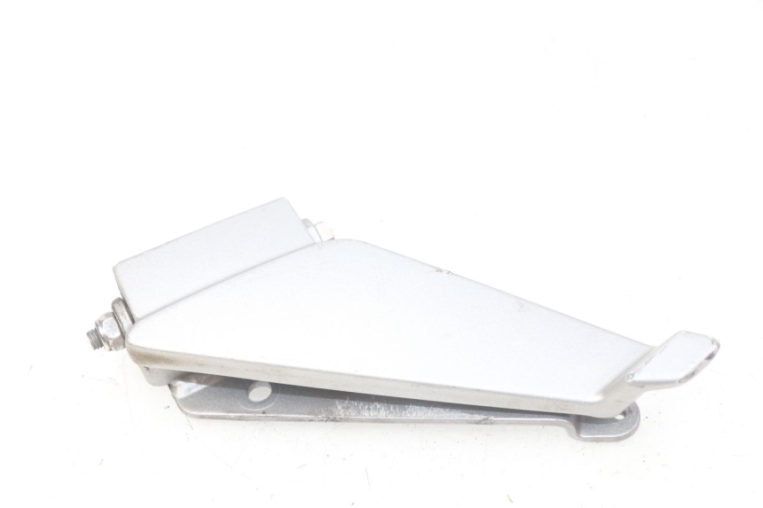 photo de SOPORTE DE PIE TRASERO DERECHO PEUGEOT GEOPOLIS 400 (2007 - 2013) - Otra perspectiva