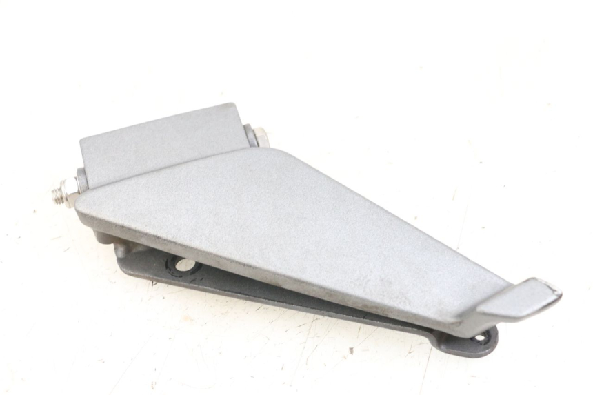 photo de REPOSAPIES TRASERA DERECHA PEUGEOT GEOPOLIS RS 125 (2007 - 2009) - Zoom estado de uso