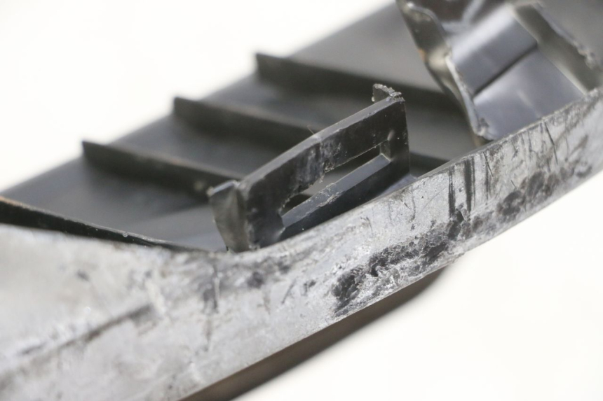 photo de REPOSAPIES TRASERA DERECHA KYMCO GRAND DINK 125 (2008 - 2014) - Zoom estado de uso