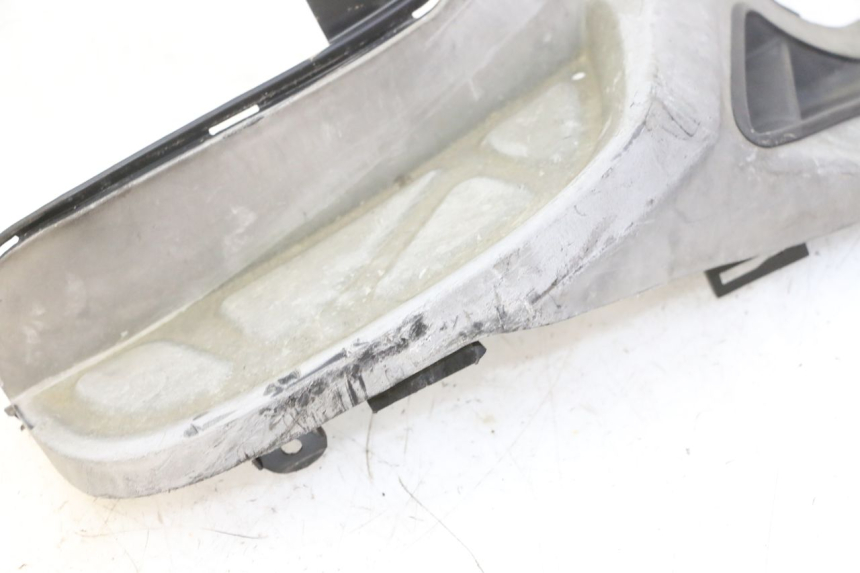 photo de REPOSAPIES TRASERA DERECHA KYMCO GRAND DINK 125 (2008 - 2014) - Marcados y referencias originales