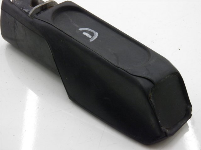 photo de REPOSAPIES TRASERA DERECHA HONDA FES S-WING SWING 125 (2007 - 2015) - Zoom estado de uso