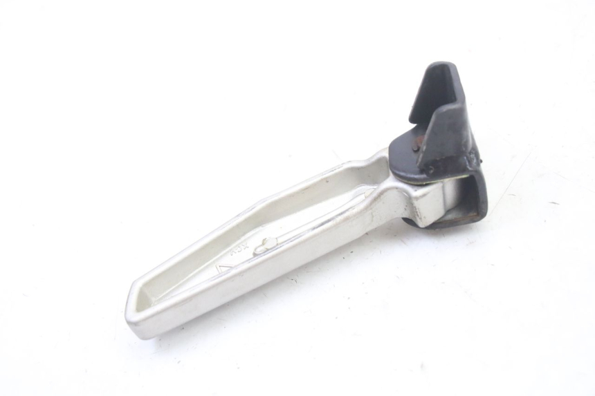 photo de REPOSAPIES TRASERA DERECHA SYM JET 14 4T 50 (2018 - 2022) - Otra perspectiva