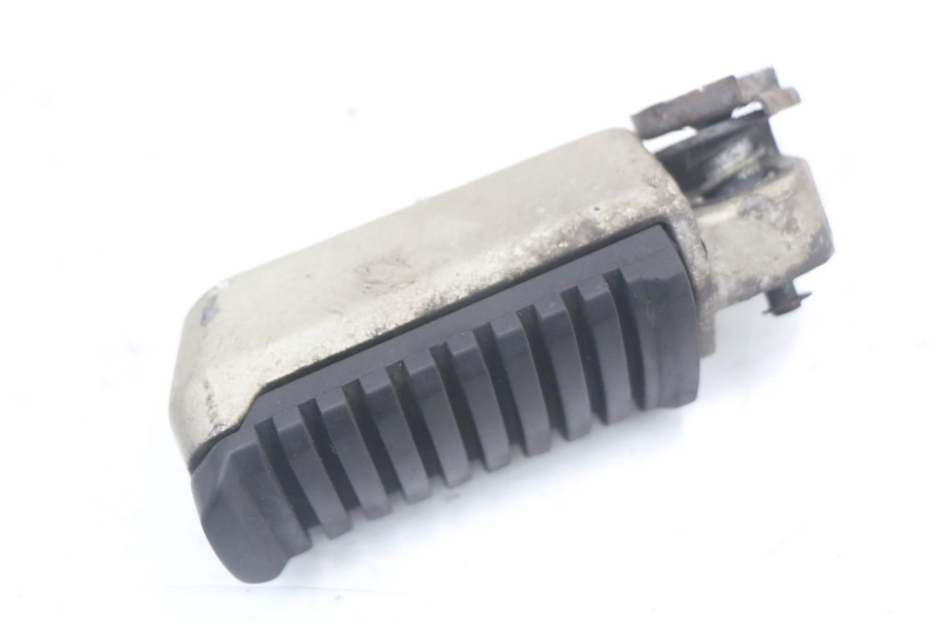 photo de REPOSAPIES TRASERA DERECHA KAWASAKI GTR 1000 (1994 - 2004) - Zoom estado de uso