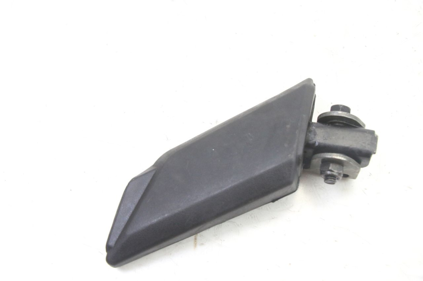 photo de REPOSAPIES TRASERA DERECHA PEUGEOT KISBEE 2T 50 (2018 - 2022) - Primer plano técnico