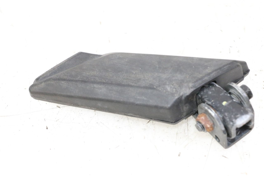 photo de REPOSAPIES TRASERA DERECHA PEUGEOT KISBEE 4T 50 (2018 - 2022) - Otra perspectiva