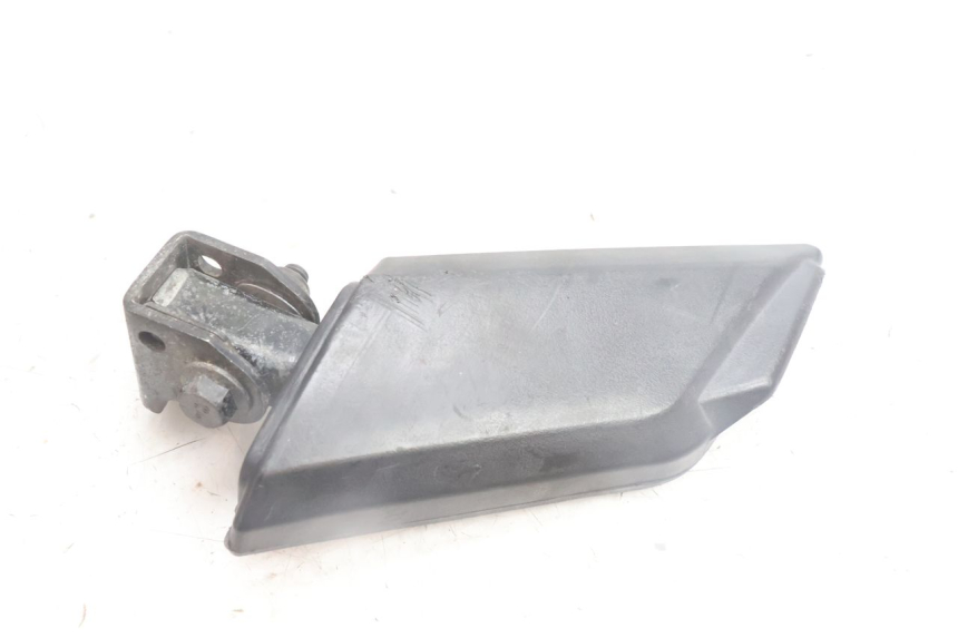photo de SOPORTE DE PIE TRASERO DERECHO PEUGEOT KISBEE 4T 50 (2010 - 2017) - Otra perspectiva