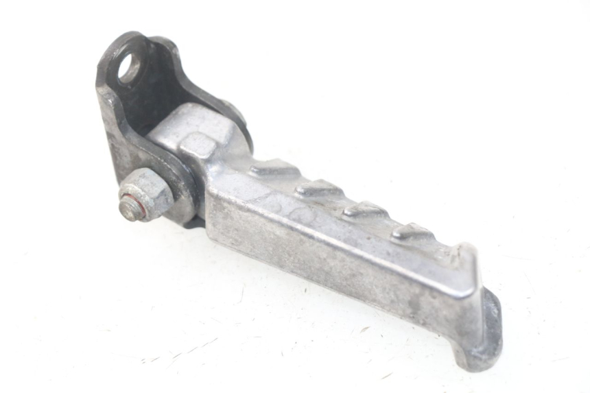 photo de REPOSAPIES TRASERA DERECHA PEUGEOT LUDIX 50 (2008 - 2017) - Otra perspectiva