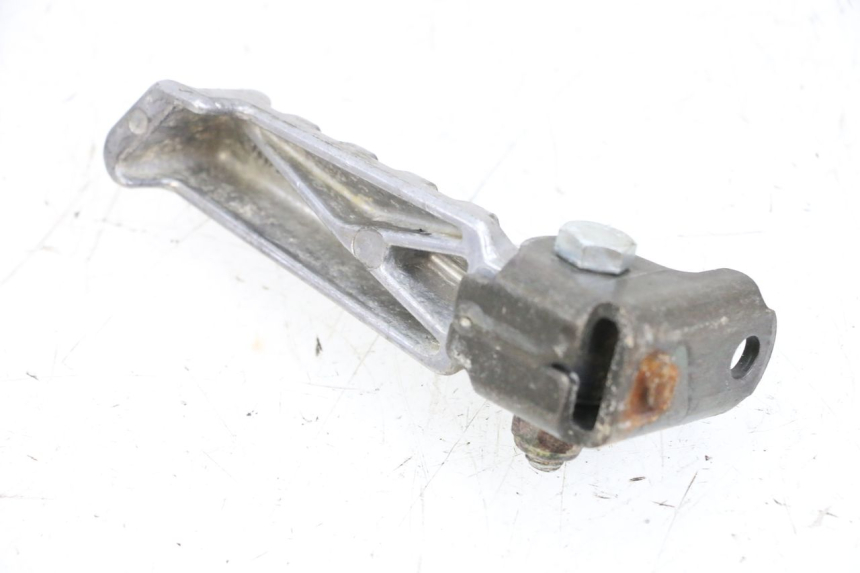 photo de REPOSAPIES TRASERA DERECHA PEUGEOT LUDIX 50 (2005 - 2007) - Zoom estado de uso