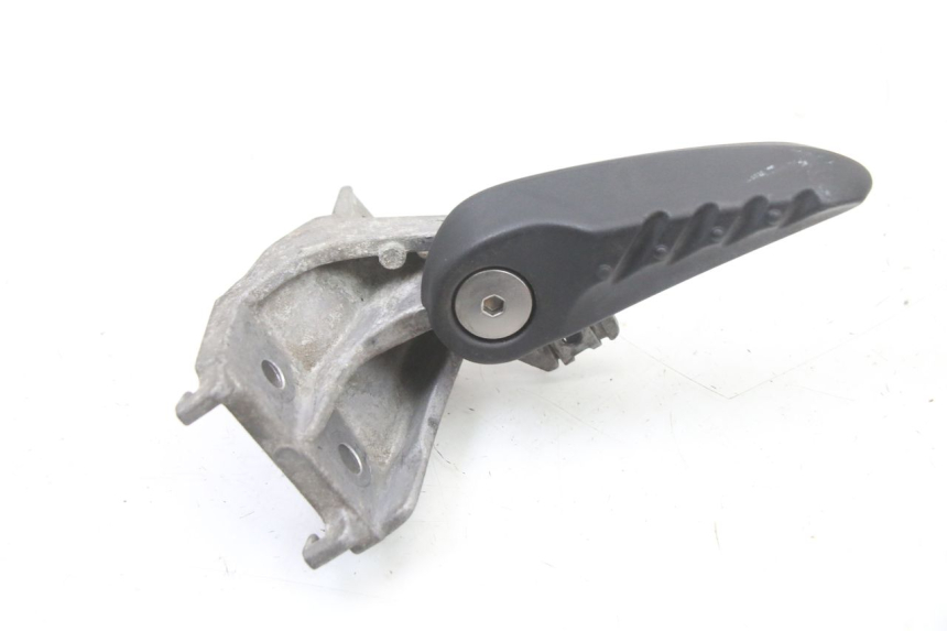 photo de REPOSAPIES TRASERA DERECHA MBK OVETTO ONE 2T 50 (2013 - 2017) - Zoom estado de uso