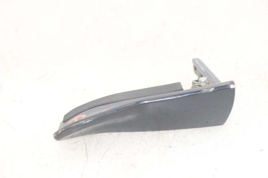 photo de REPOSAPIES TRASERA DERECHA PIAGGIO MP3 HPE 300 (2019 - 2026) - Zoom estado de uso