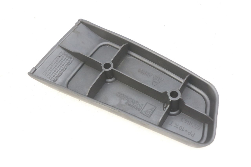 photo de SOPORTE DE PIE TRASERO DERECHO PIAGGIO MP3 LT 300 (2010 - 2016) - Detalle de la pieza