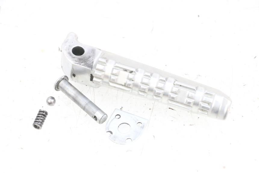 photo de REPOSAPIES TRASERA DERECHA YAMAHA MT-07 MT07 ABS 700 (2018 - 2020) - Vista principal