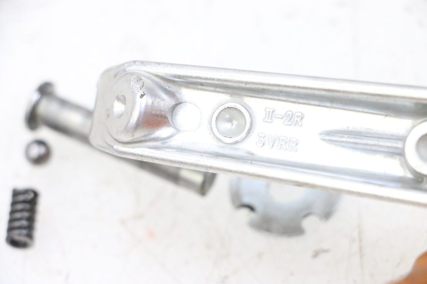 photo de REPOSAPIES TRASERA DERECHA YAMAHA MT-07 MT07 ABS 700 (2018 - 2020) - Detalle de la pieza