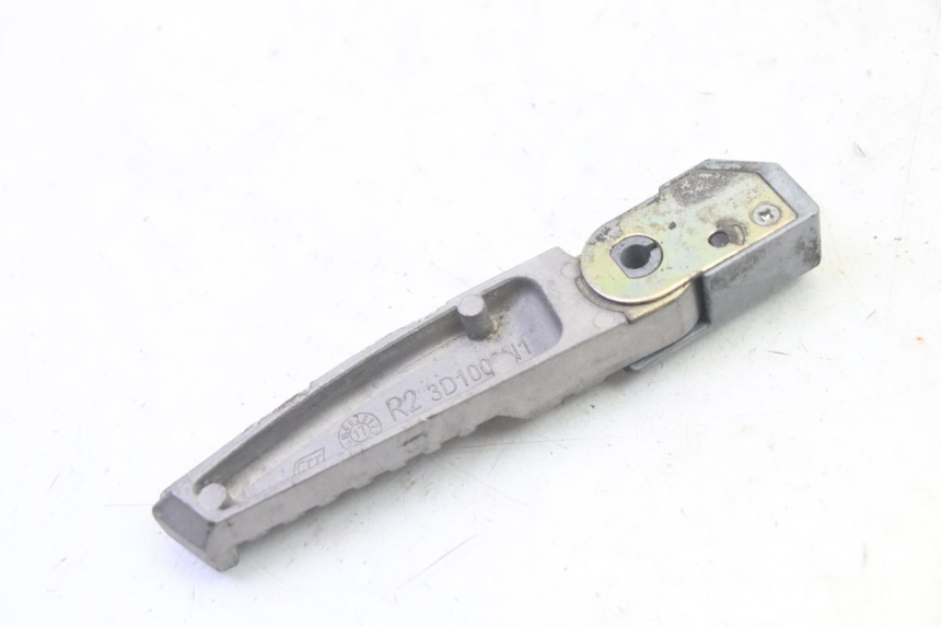 photo de REPOSAPIES TRASERA DERECHA KYMCO LIKE 4T 50 (2019 - 2025) - Otra perspectiva