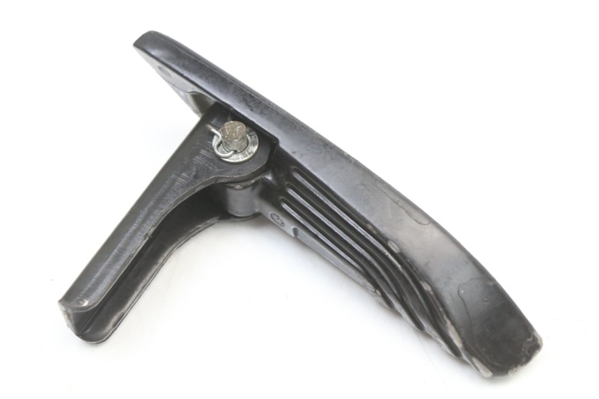 photo de REPOSAPIES TRASERA DERECHA PIAGGIO NEW TYPHOON 50 (2018 - 2021) - Otra perspectiva