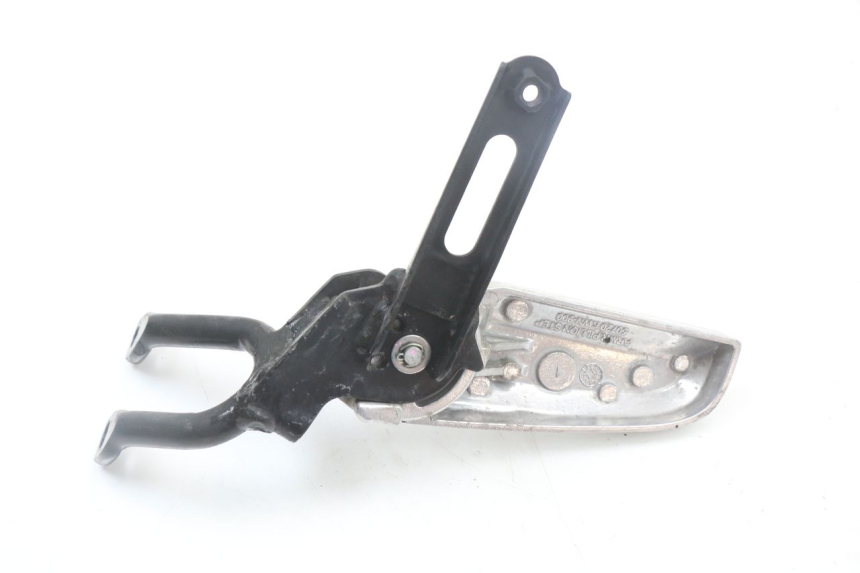 photo de REPOSAPIES TRASERA DERECHA HONDA PCX (JF47) 125 (2012 - 2013) - Zoom estado de uso