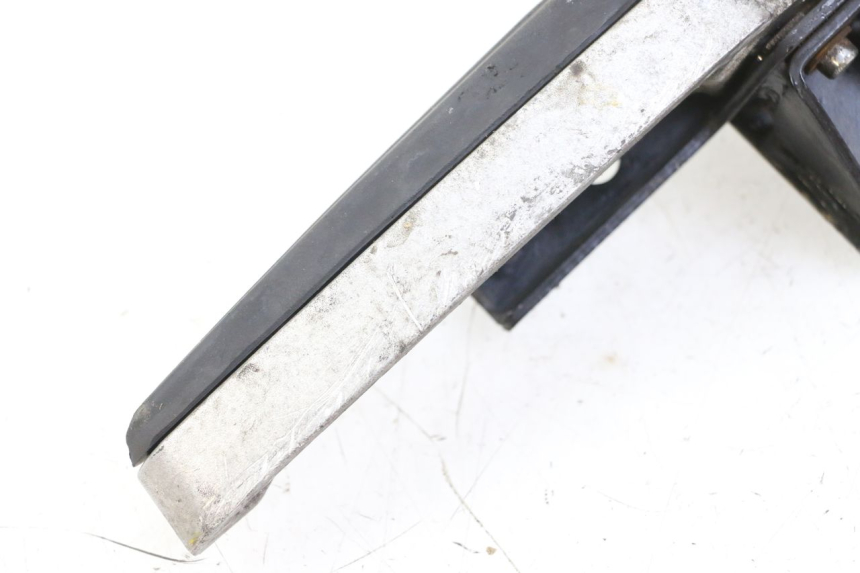 photo de SOPORTE DE PIE TRASERO DERECHO PEUGEOT CITYSTAR 125 (2011 - 2017) - Primer plano técnico