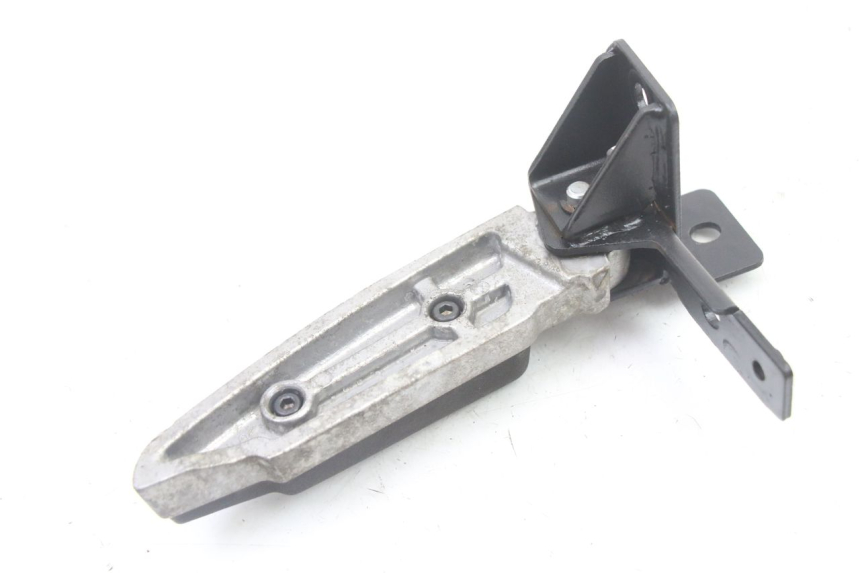 photo de REPOSAPIES TRASERA DERECHA PEUGEOT CITYSTAR 2T 50 (2018 - 2021) - Otra perspectiva