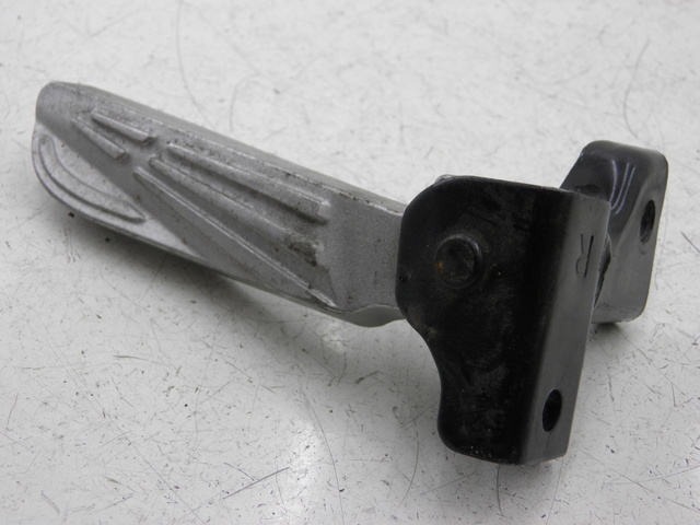 photo de REPOSAPIES TRASERA DERECHA PEUGEOT TWEET 125 (2010 - 2017) - Vista principal