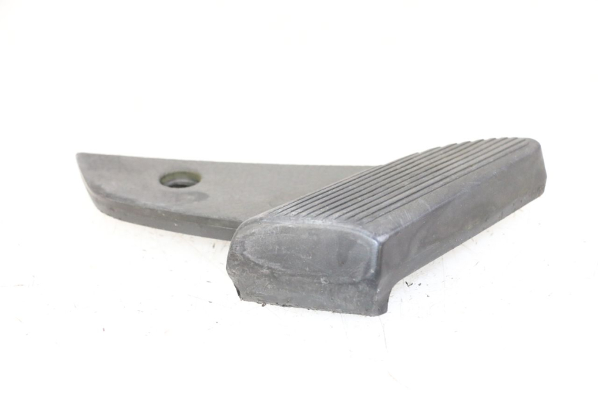 photo de REPOSAPIES TRASERA DERECHA PIAGGIO VESPA LX 150 (2005 - 2013) - Detalle de la pieza