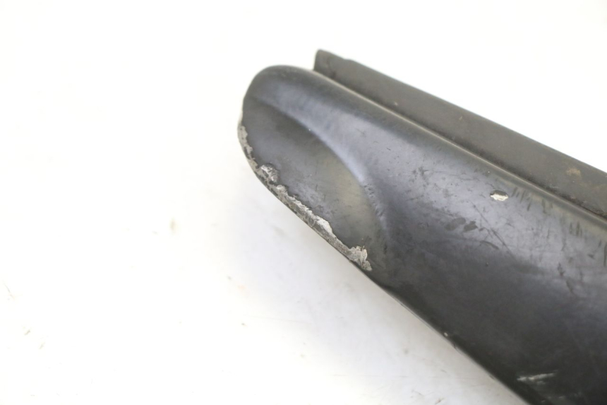 photo de REPOSAPIES TRASERA DERECHA GILERA RUNNER SL 50 (2006 - 2009) - Detalle de la pieza