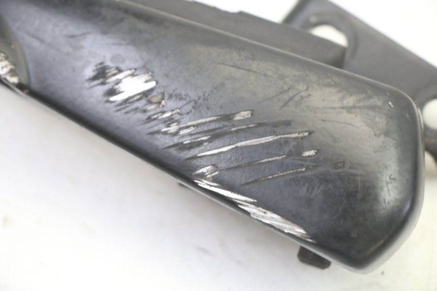 photo de REPOSAPIES TRASERA DERECHA GILERA RUNNER SP 50 (2006 - 2008) - Zoom estado de uso