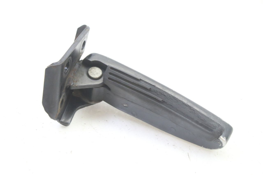 photo de REPOSAPIES TRASERA DERECHA GILERA RUNNER SP 50 (2006 - 2008) - Primer plano técnico