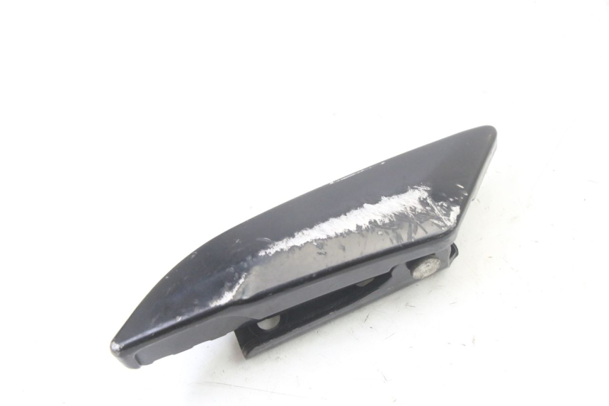 photo de REPOSAPIES TRASERA DERECHA APRILIA SR 2T 50 (2018 - 2022) - Primer plano técnico