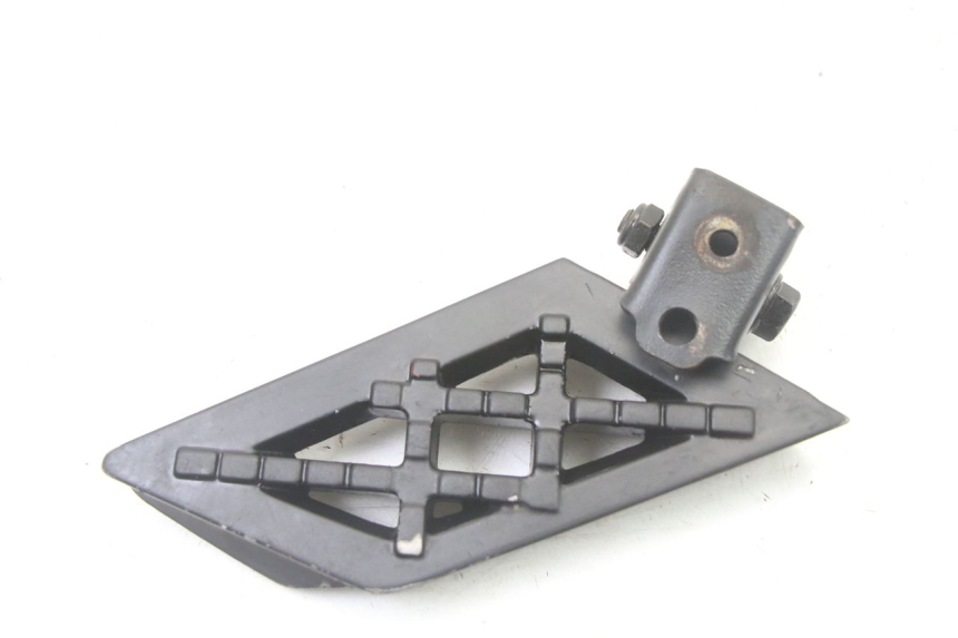 photo de REPOSAPIES TRASERA DERECHA PEUGEOT STREETZONE I 2T 50 (2018 - 2020) - Vista principal