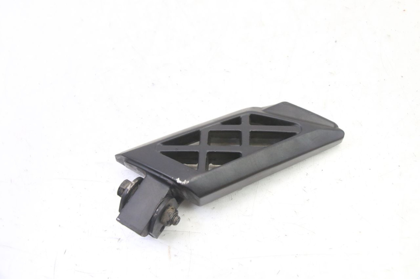 photo de REPOSAPIES TRASERA DERECHA PEUGEOT STREETZONE I NAKED 2T 50 (2018 - 2020) - Otra perspectiva