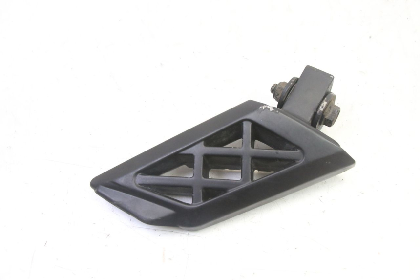 photo de REPOSAPIES TRASERA DERECHA PEUGEOT STREETZONE I NAKED 2T 50 (2018 - 2020) - Primer plano técnico