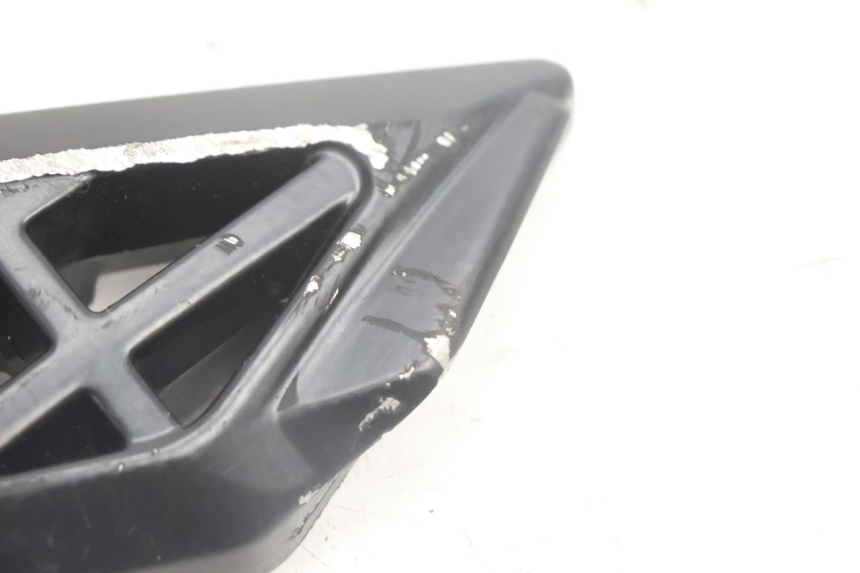 photo de REPOSAPIES TRASERA DERECHA PEUGEOT STREETZONE NAKED 2T 50 (2014 - 2018) - Vista general del producto