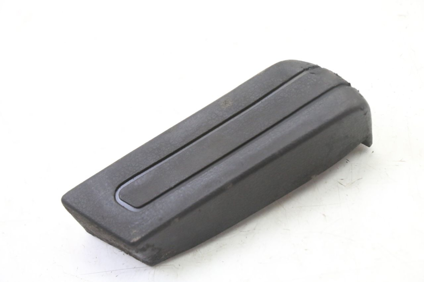 photo de REPOSAPIES TRASERA DERECHA PIAGGIO SUPER LX 125 (2000 - 2003) - Detalle de la pieza