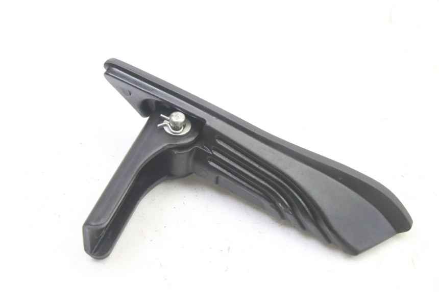 photo de REPOSAPIES TRASERA DERECHA APRILIA SXR 50 (2021 - 2023) - Vista principal