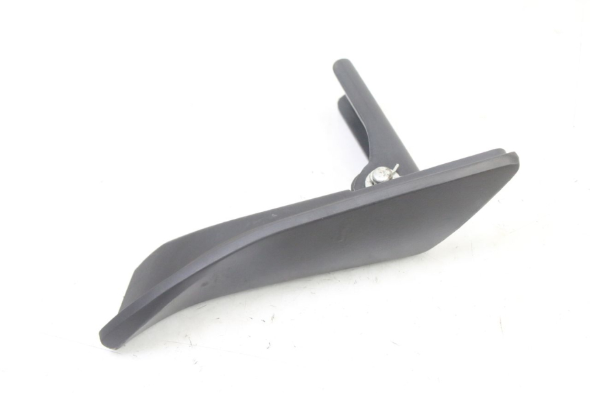 photo de REPOSAPIES TRASERA DERECHA APRILIA SXR 50 (2021 - 2023) - Otra perspectiva